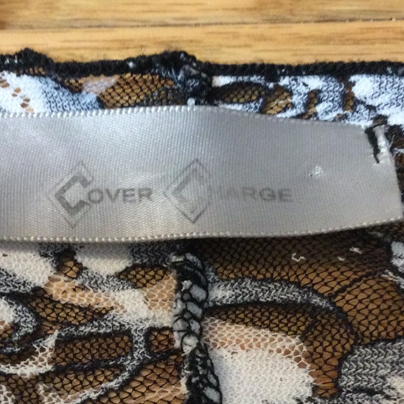 M Cover Charge black boho groovy geometric print wrap with sleeves - Picture 11 of 12